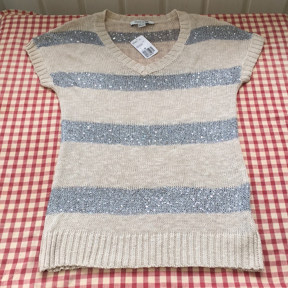 Vintage Forever 21 V Neck Blue and Cream Striped Sequin Sweater Y2KSize Small